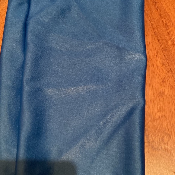 Koral leggings in Small - Picture 6 of 7